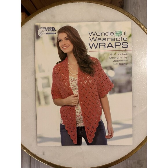 Leisure Arts 5258 Wonderful Wearable Wraps Crochet Pattern Booklet LaRoche - Picture 1 of 10
